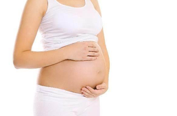 女性怀孕显怀好还是不显怀好 影响女性显怀与否的决定因素