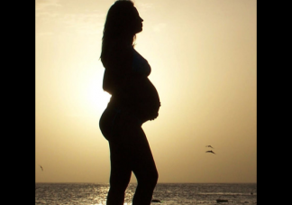 孕妇的肚子是靠上还是靠下 怀孕了还可以穿裙子吗