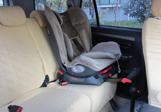 宝宝安全座椅怎么安装 儿童安全座椅安装方法