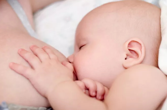 怎么给宝宝断夜奶 给宝宝断夜奶的方法