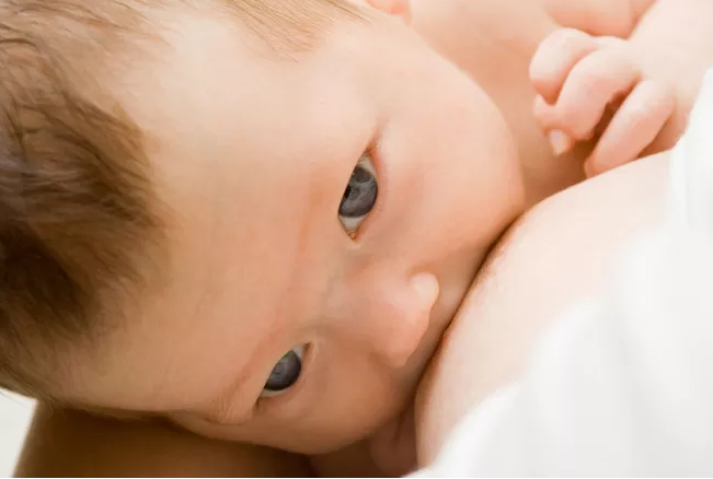 怎么给宝宝断夜奶 给宝宝断夜奶的方法