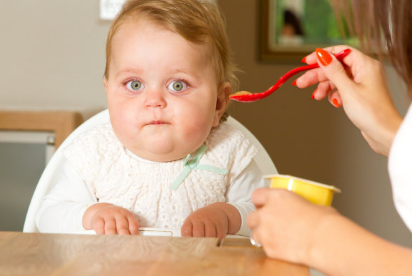 宝宝不吃辅食该怎么办 宝宝抗拒吃辅食怎么应对