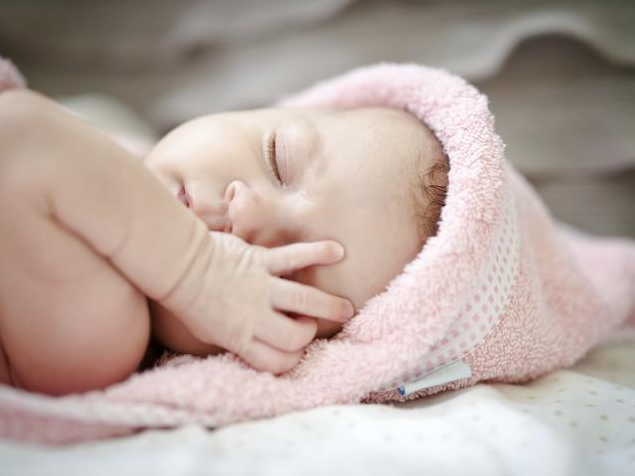 宝宝眼睛分泌物增多是怎么回事 怎么通过宝宝眼睛分泌物判断健康