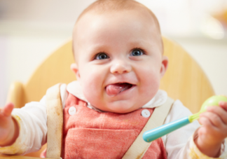 0-3岁宝宝每日摄入油量 宝宝每天吃多少油好