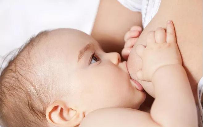 宝宝乳糖消化不良有哪些危害 宝宝乳糖消化不良要断奶吗
