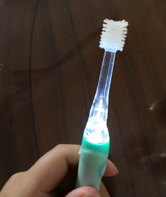MDB儿童电动牙刷好用吗 MDB儿童电动牙刷用起来感觉怎么样