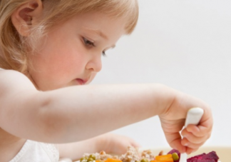 1岁以上宝宝吃什么补钙 一岁后宝宝食补补钙方法