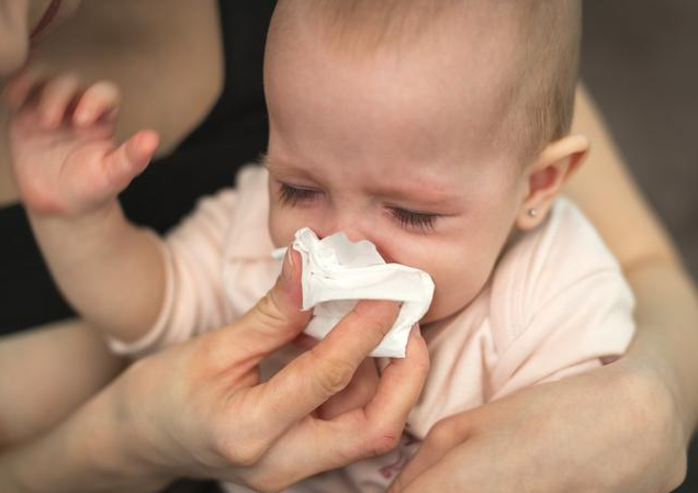 宝宝肺炎一定会发烧咳嗽吗 宝宝出现哪些情况要警惕肺炎