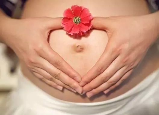 孕期出现生殖器疱疹怎么办 怀孕了妊娠疱疹多久才好
